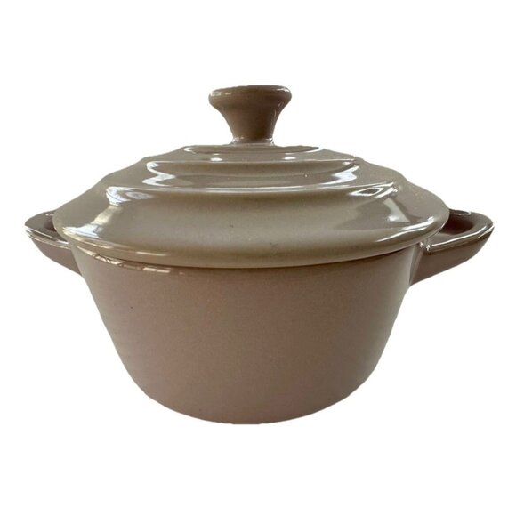 Le Creuset Mini Cocotte Petite Round Casserole 8 oz Stoneware Lavender 0.25L NOS - Picture 10 of 11